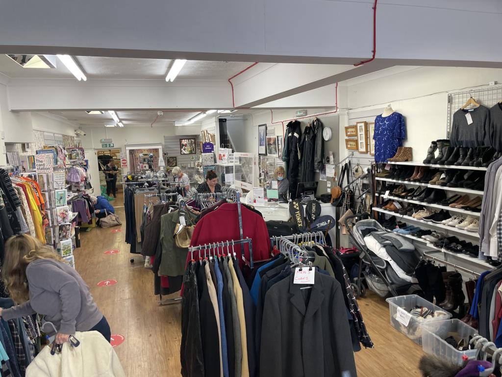 Lot: 54 - TOWN CENTRE COMMERCIAL INVESTMENT WITH FUTURE POTENTIAL - Ground Floor Retail